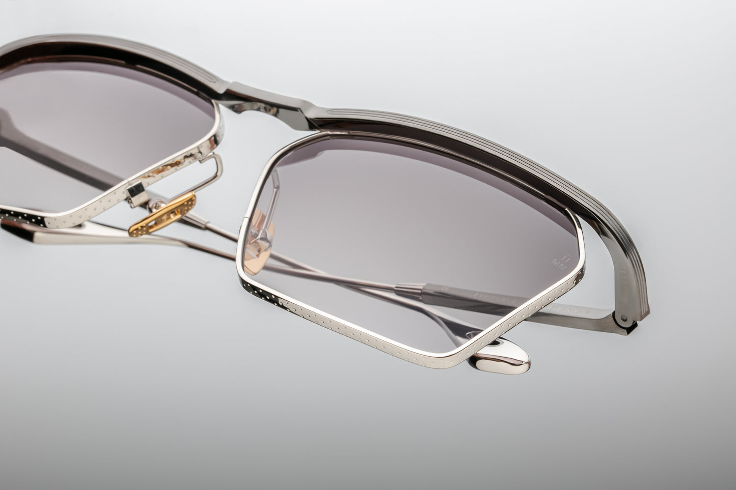 Jacques Marie Mage Bresson sunglasses in Frost.