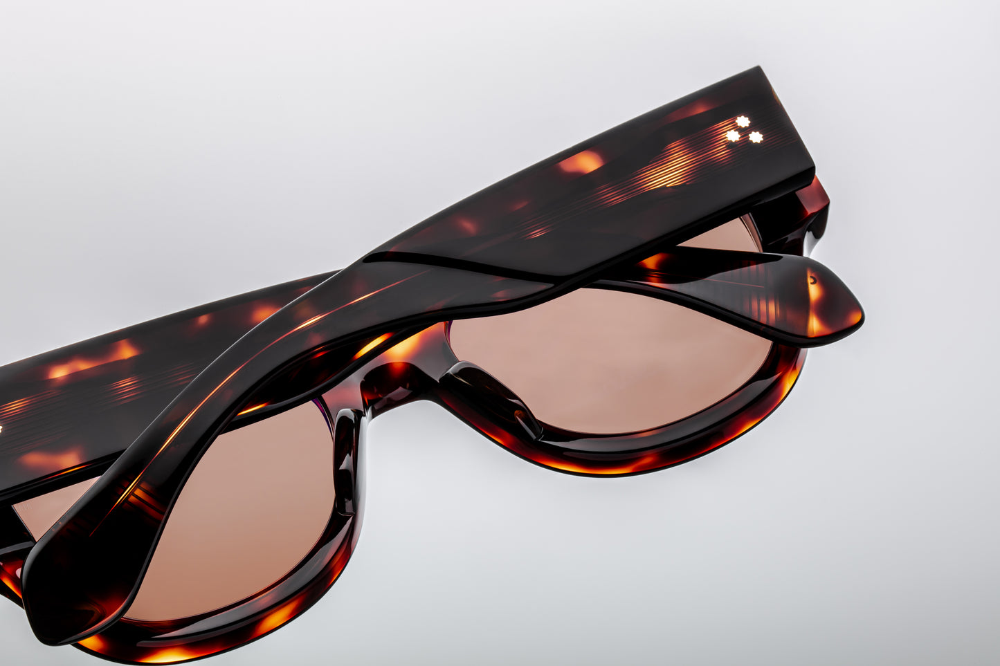 Jacques Marie Mage Chelsea sunglasses in Havana 5.