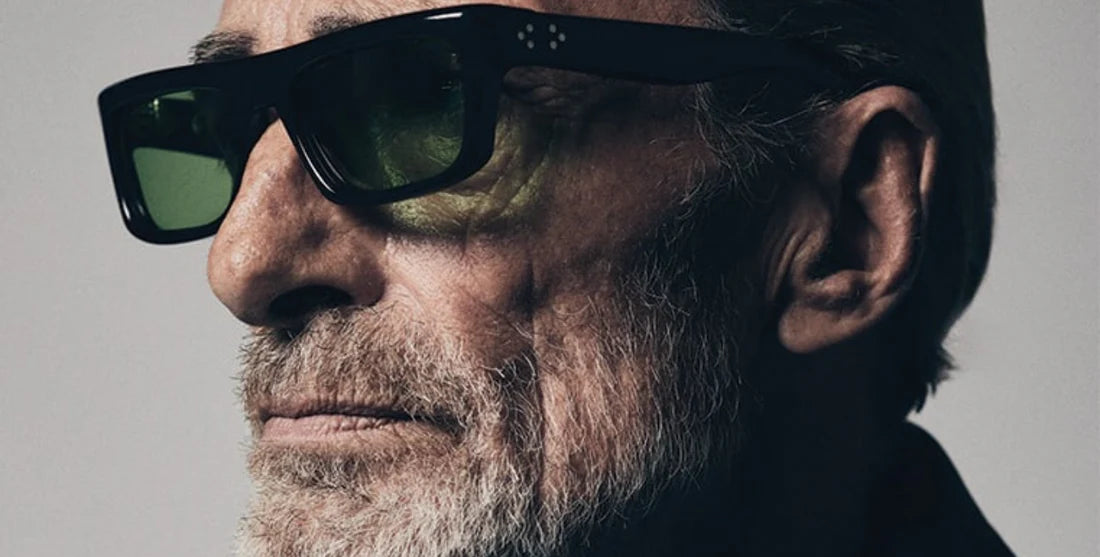 Jacques Marie Mage Cleavon sunglasses in Noir on a man.