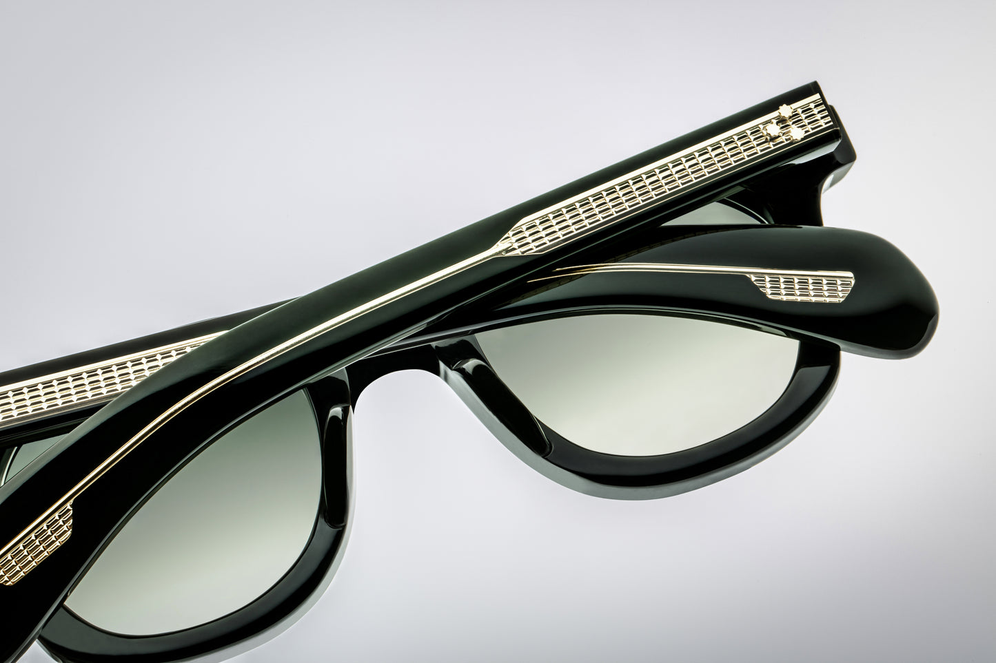 Jacques Marie Mage Vendome sunglasses in Sacramento (Green).
