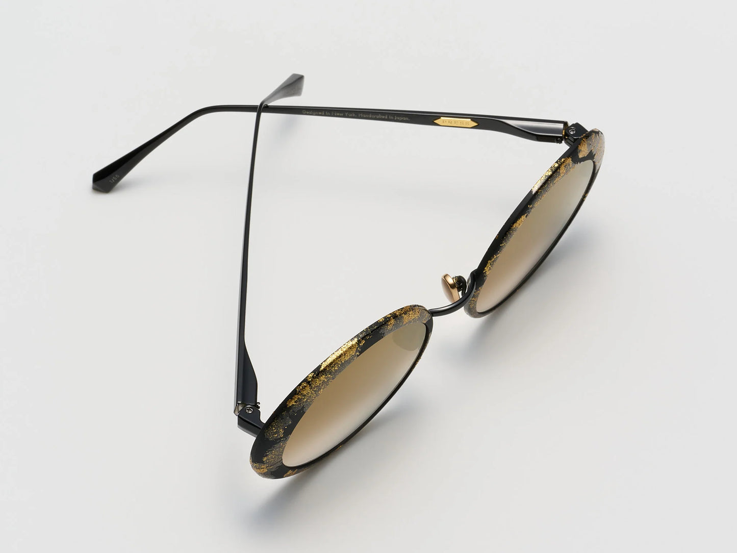 Cobra Gold Leaf